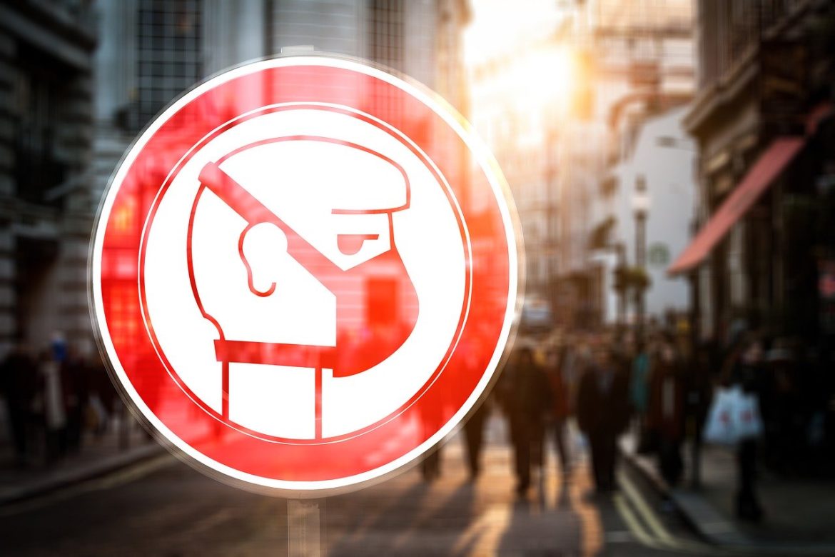 Jak dopadne koronavirus na pojištění? Čekejte zdražení i omezení krytí