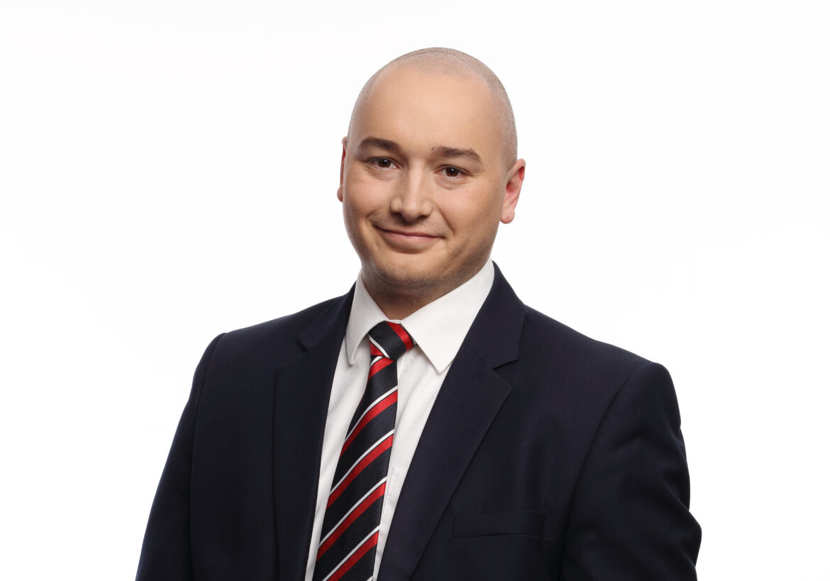 Tomáš Podlipský (4fin): I za krize se člověk může stát zemským ředitelem